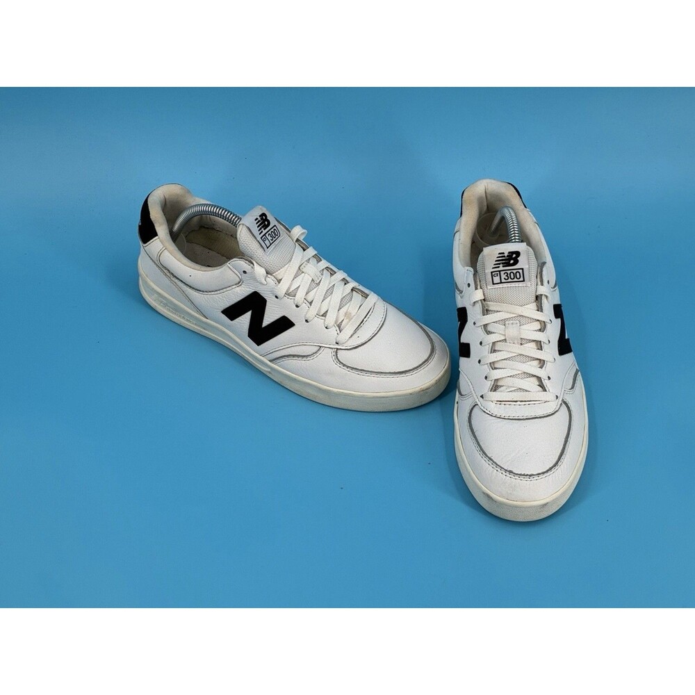 New Balance CT300 V3 Court Sneakers Men’s 9 White Black Leather CT300SB3